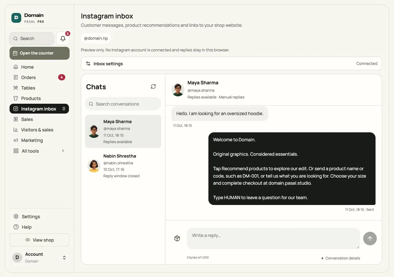 Synthetic shop inbox with a selected customer conversation, reply box and Share products icon